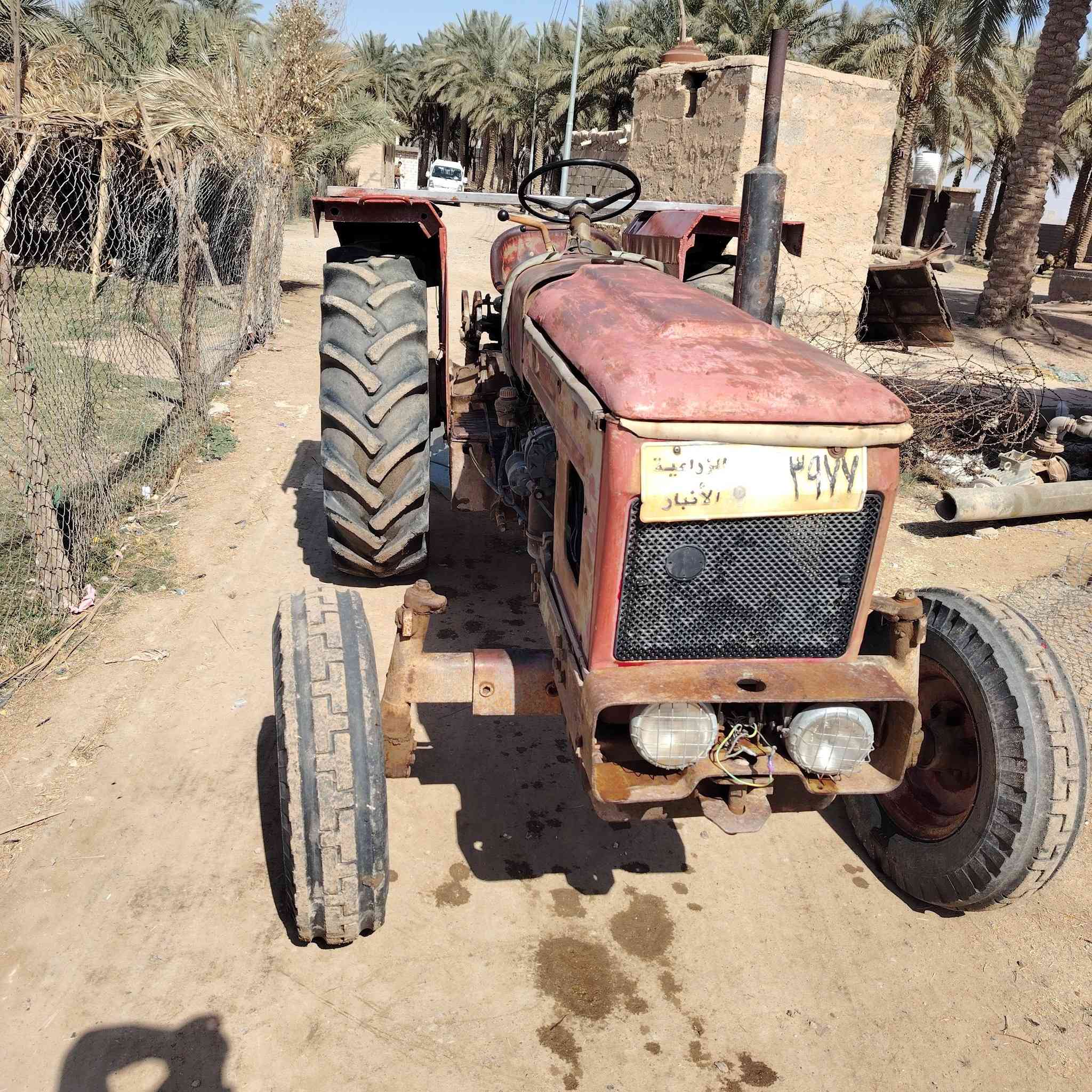 سلام عليكم تنكتر عنتر للبيع موديل 71مكان الانبار الرمادي  رقم ***********
