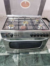 طباخ يونيفرسال • نظيف • حي العامل