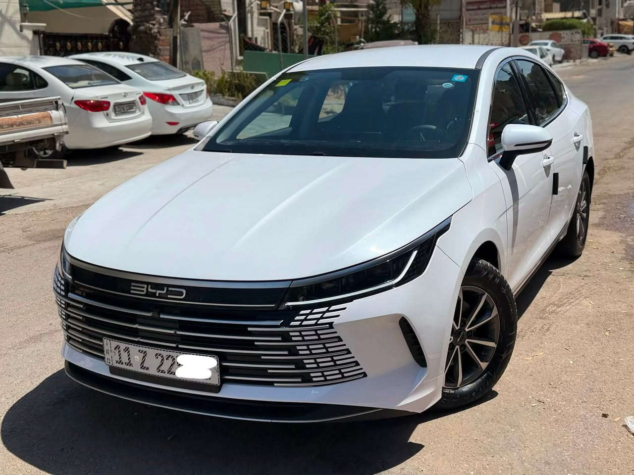 السلام عليكم

البيع دستروير   داخل ابيض المرقم بغداد 

بي واي دي موديلها ٢٠٢٦ 

( المعرف السعر علق  تم بل تعليق يصلك سعر )

رقم بغداد مكانه بغداد. السياره عليه أضافات دوشمه وكاعيات

لون ابيض تمشي 1200 كيلو هايبرد وبانزين 
منزل تطبيقات ومنزل تحديث اله ومبدل دهن   
ماشيه 1000 كيلو الف 
العده والغراض موجوده  وشاحنه وكلهن موجودات

تفاصيل. اكثر ع رقم
***********
