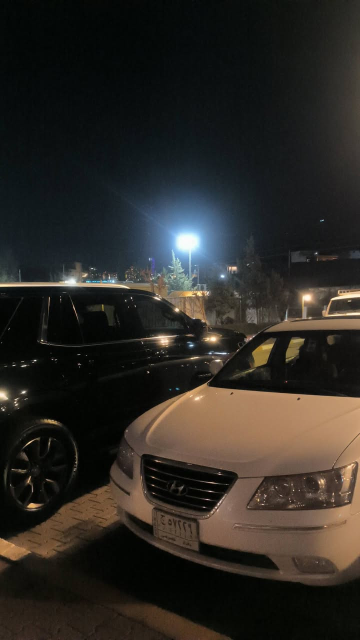 سوناتا 2010 الخليجي الفول مواصفات للاخير 1/1  رقم بغداد محرك 2400 فتحة سقف اشاير بلمري داخل صاج تبريد تخم تاير مكفول السياره كير محرك حداديه كفاله شرط ترايهة من البصره لزاخو ابد مابيهة نقص مال جناي سعرهة مناسب وبالعافيه علياخذهة بهاي النظافه وكلشي موضح بلسونار
رقم الهاتف :- *********** واتساب
