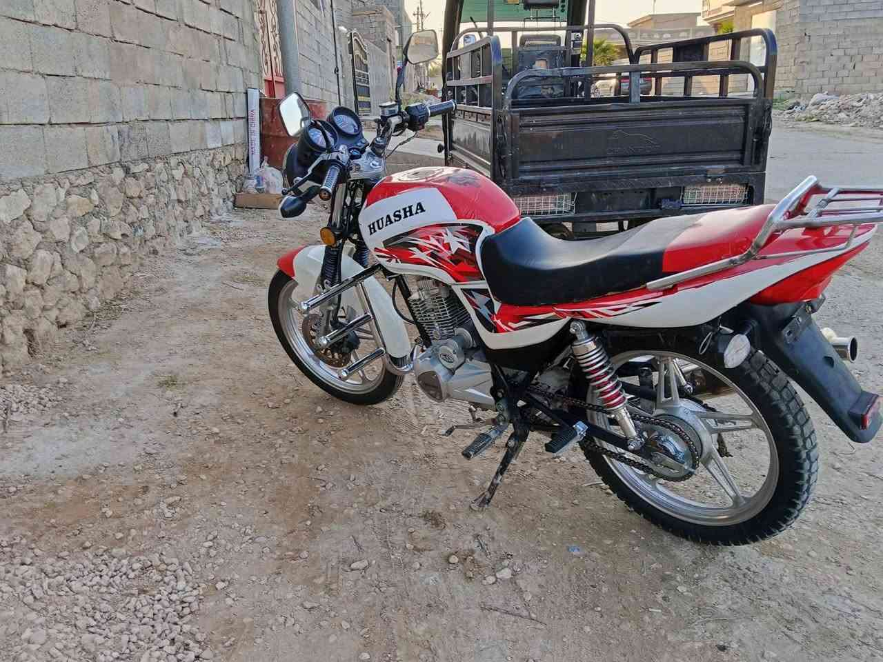 سلام عليكم للبيع هيوشه موديل 2016  دراجه ماا نقصها كلشي انكر سلف وتوكل سعر 550وبي مجال استفسار ***********
