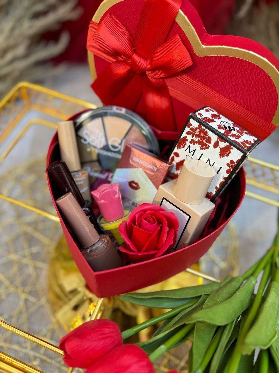 ❤كلشي ويانا مختلف ❤

ابد لاتحتارون ✨✨✨✨
هديا لكافة الاعمار  والمناسبات
بكوالتي عالي   وبأنسب الاسعار💃💃

اهدي حبيبج /حبيبتك😍 احلى هدية من عدنه.. 
ولا تحتار/ي😌

#السعررر____خاص

متوفر توصيل لجميع المحافظات العراق 🇮🇶

#هدايا_عيد_ميلاد
‎#هديه #هدايا #gift #gifts #birthday #هدايا_ميلاد  #flowers #ورد #flowers_jordan #بوكسات_هدايا #valentinesdaygiftideas #valentinegift #valentinesdaygift #valentinesday2025 #عيدالحب #يوم_الحب #هداياعيدالحب #هداياعيدميلاد


**إذا كنت صاحب هذا الإعلان وتريد حذفه لأي سبب، رجاءا أرسل رسالة إلى الدعم الفني**