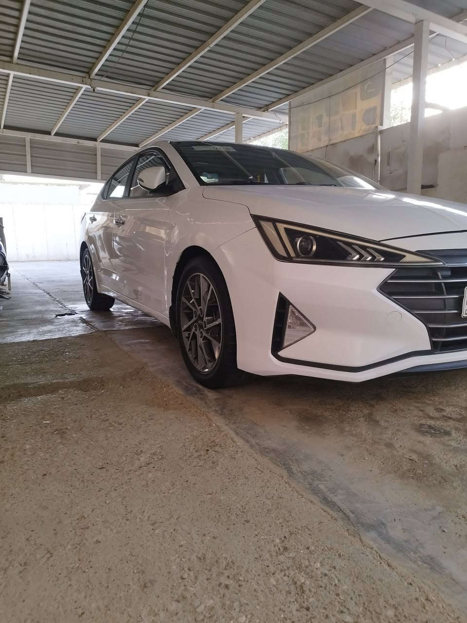 سلام عليكم الإنتر 19 خليجي محرك 200 كفاله فوال واحد ع واحد رقم بغداد ابسمي مكان السياره بلكوت الاستفسار *********** مراوس ابسورنتو خليجي أو بيع
