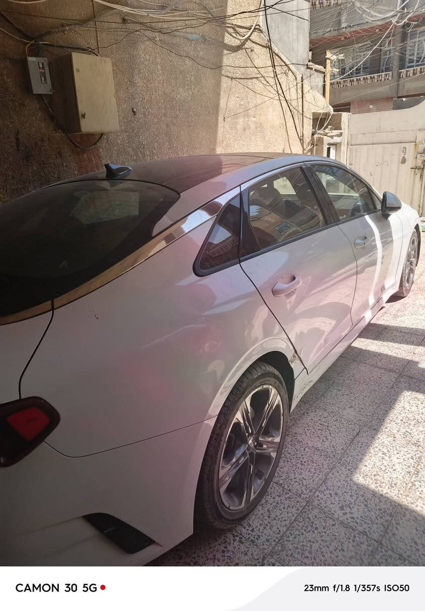 موديل 21 وارد امريكي  طابه تخريب  k5
مواصفات 
معوقين  بدون ايرباك 
1600 تيربو 
كشنات تدفئة + تبريد 
بيها أربع نضامات قيادة 
بنراما 
تحكمات استيرن تثبيت مسار + تثبيت سرعه 
سياره ما بيها أي تبديل بس طخات 🇺🇸 أمريكا 
معروضه 165 وبيها مجال الطيبين 
رقم الهاتف ***********
