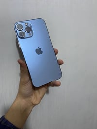 جهاز 13برو ماكس  شرق ووسط ذاكره 256 جهاز مبدل شاشه نوعيه عاديه  بطاريه...