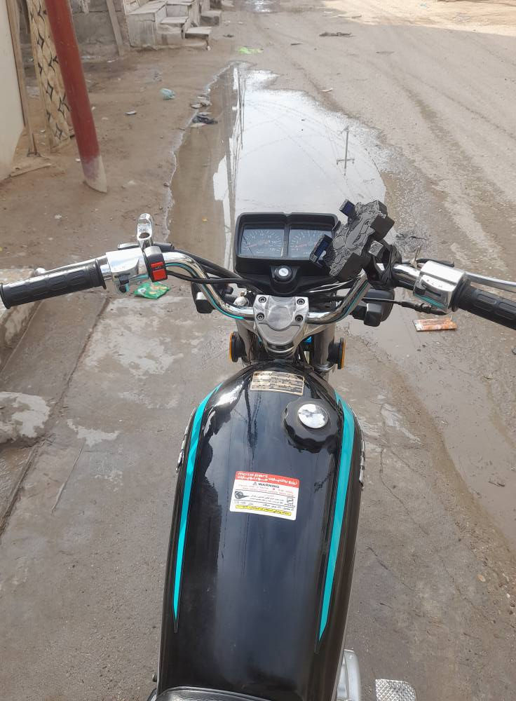 اربعة كير موديل 2025 اوراق سكنر الدراجه نضيفه كلش السعر 600 وبيها مجال حك الجيه مكاني حي الأمام علي لو حي الصناعي ***********
