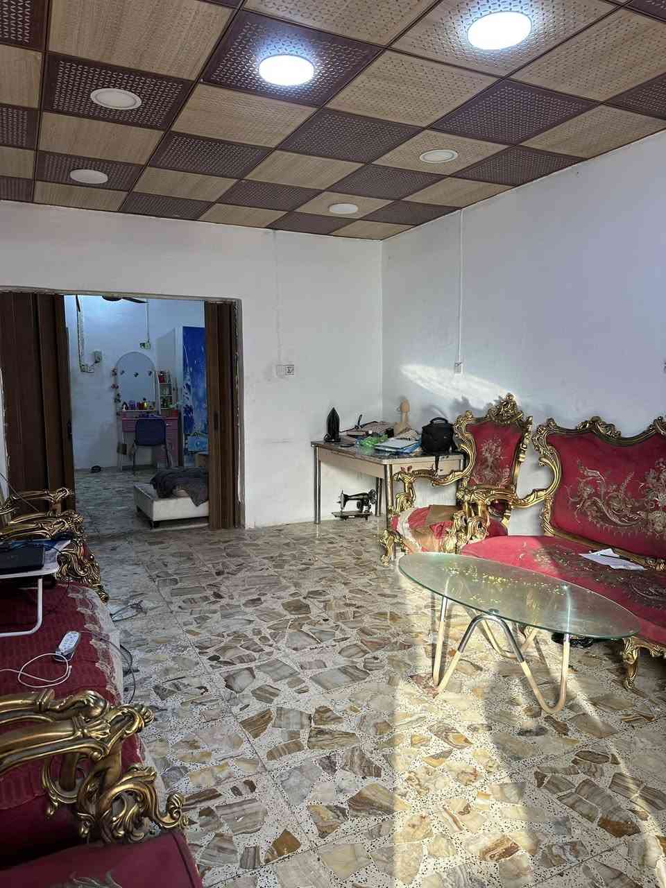 ‏يا الله بيت للبيع طابو ‏صرف نجف حي ميسان

‏قطاع 23. المساحة 120 متر   طابق ونص

‏طابق الأول  غرفة    صالة     مطبخ    استقبال

‏صحيات داخلية وخارجية  طابق الثاني غرفة

‏السعر 100. مليون.  وبي مجال
"""""""""""""""""""""""""""""""""""""""""""""""""""
      ‏مكتب أبو حوراء الحسناوي للعقار

‏الاتصال. ***********    ***********

    ‏عنوان المكتب نجف حي ميسان مقابل السوق الأخير

             ‏إدارة أبو حوراء الحسناوي
"""""""""""""""""""""""""""""""""""""""""""""""""""￼
