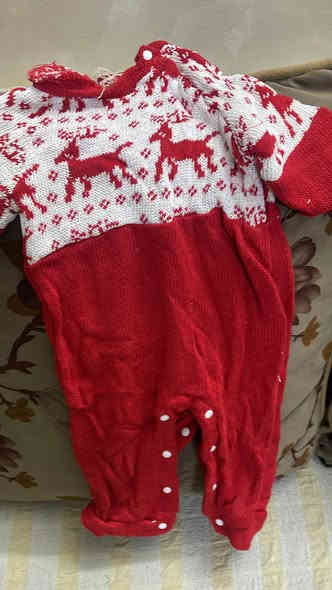 السلام عليكم ملابس شي أن اطفال تقريب 90قطعه شتوي
اريد لقطعه بلفين دينار كلش حلوات وقياساتهن من سنه وسنتين وتلث سنوات مكان بغداد 
رقم الهاتف ***********
