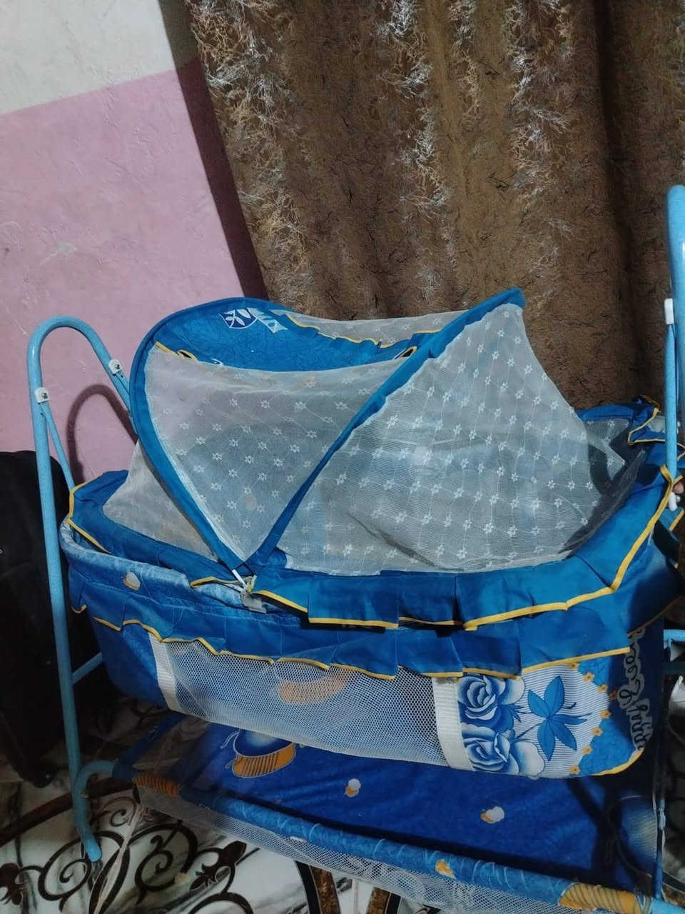 السلام عليكم  عندي كاروك استعل قليل لبيع مستعجل   للبيع سعره ٢٥وبي مجال
العنوان النجف الاشرف ناحيه الرضويه  
الاستفسار رقم ٠٧٧٣٢٨٩٩٦٧


**إذا كنت صاحب هذا الإعلان وتريد حذفه لأي سبب، رجاءا أرسل رسالة إلى الدعم الفني**