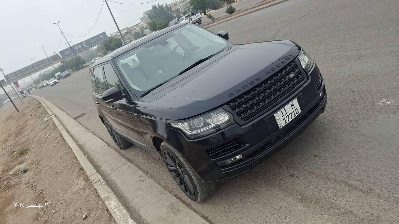 سلام عليكم بيع فقط  
رانج روفر ڤوك اوتوبايكرافي 
موديل ٢٠١٦ رقم بغداد أنكليزي 
بيها ٣ قطع صبغ بدون دواخل 
الباب الطويلة ارغب شي 
بسعر مناسب 
سعرها ٢٥٩  ورقة قفله  
بغداد الدوره***********
 نقد فقط
