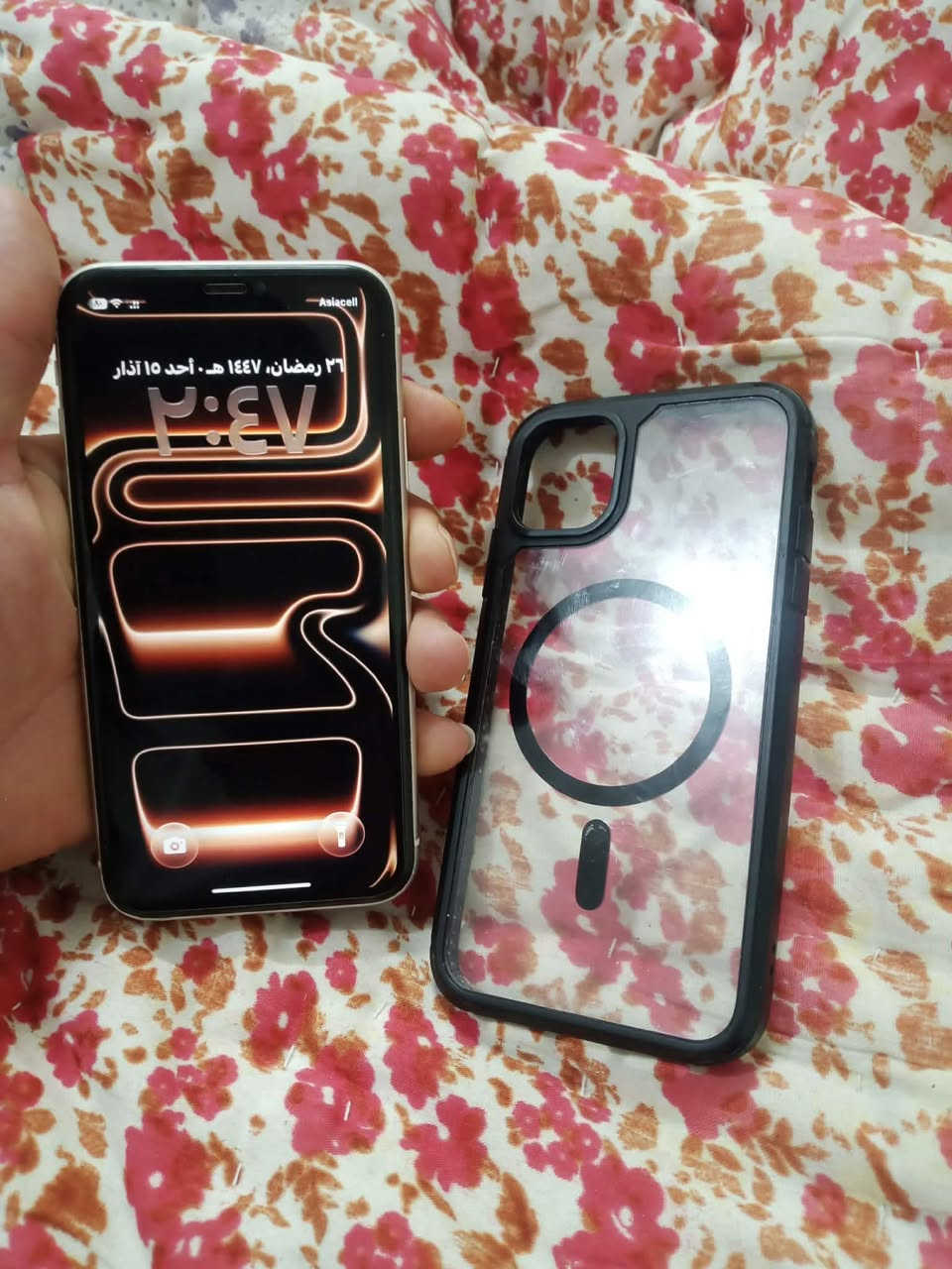 ايفون ١١عادي للبيع فقط بطاريه ٨٨جهاز ما مفتوح شرط ذاكرته ١٢٨ دبل سمكرت تاخذه فحص شرط نضافه ٩٥ السعر ٢٥٠او بي مجال قليل رقم ***********سبب البيع مصرف العيد الله شاهد
