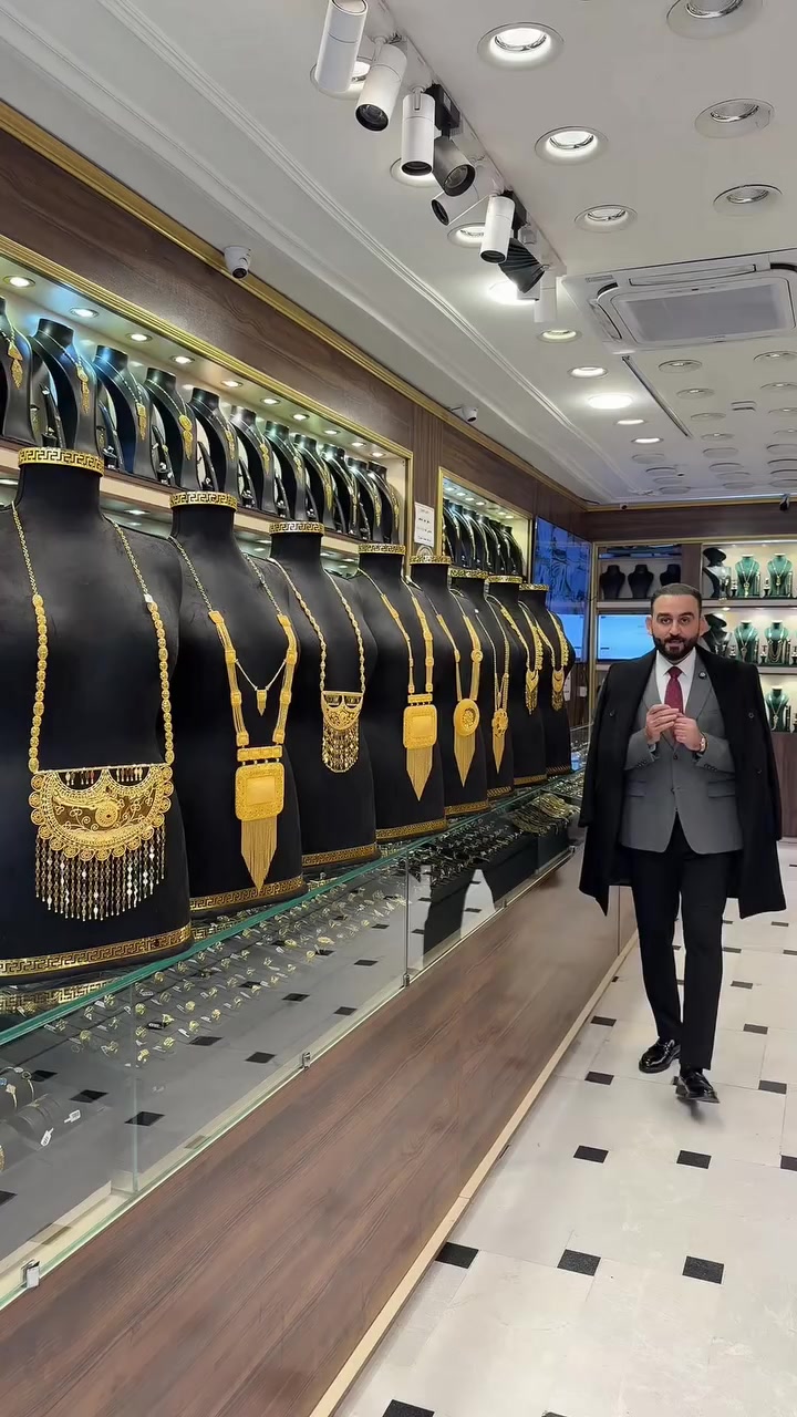 تره الذهب راح يصعد… لا تخلّي غيرك يسبقك!
مجوهرات أكرم المحمدي موجودين إلكم بأحلى التشكيلات الملكية والخليجية 👑
اللي يشتري اليوم يضحك باچر 💎

مجوهرات اكرم المحمدي
الرمادي وسط شارع الذهب
***********_***********
