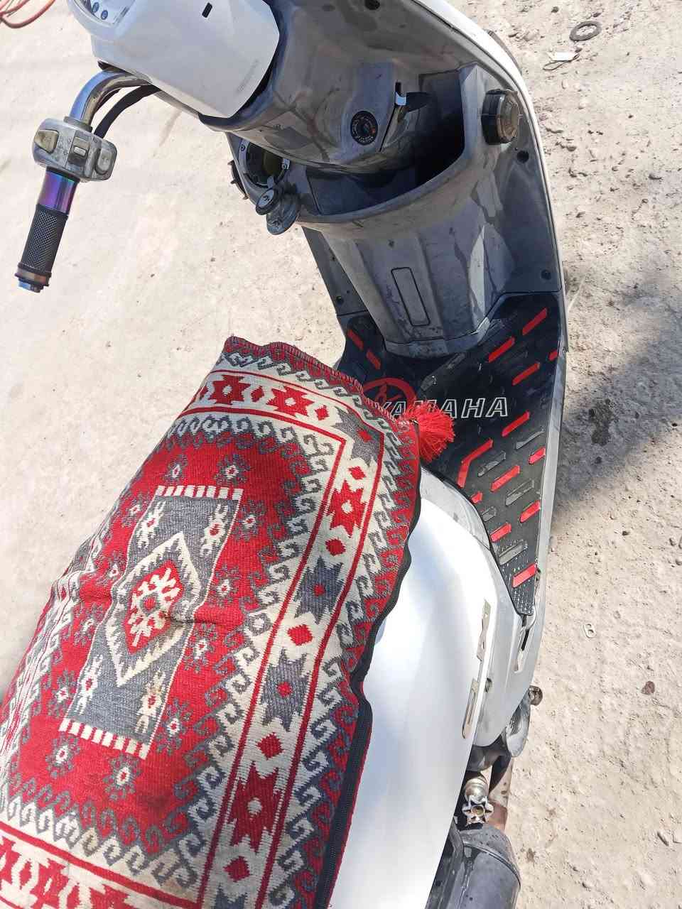 بوليس لبيع سعر 550 كامله مابيها اي نقص جميع الكهربائية شغاله  داخل رصاصي او كفر ختم واحد  *********** مكان بابل قضاء القاسم
