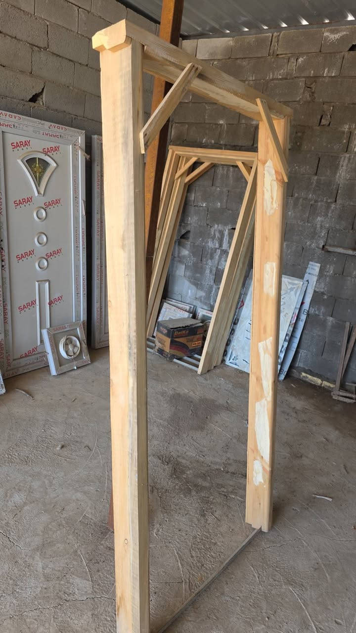 السلام عليكم
يوجد بيبان بي في سي نوعيتين عدد 11 قياس ٨٠ في ٢٠٠ و ٨٥ في ٢٠٠ و ٩٠ في ٢٠٠  وهوائيات بي في سي عدد ٧ قياس
 ٤٠ في ٤٠ قسم طلاكه وقسم مفرغه جديد غير مستعمل وجرجوبه غشب عدد اربعه ١٠٠ في ٢٠٠ الي يفيدنه يجي خاص ينطي السعر الي يرضي الله ويجي ياخذهن شلع مفرد ما ابيع المكان الوركاء


**إذا كنت صاحب هذا الإعلان وتريد حذفه لأي سبب، رجاءا أرسل رسالة إلى الدعم الفني**