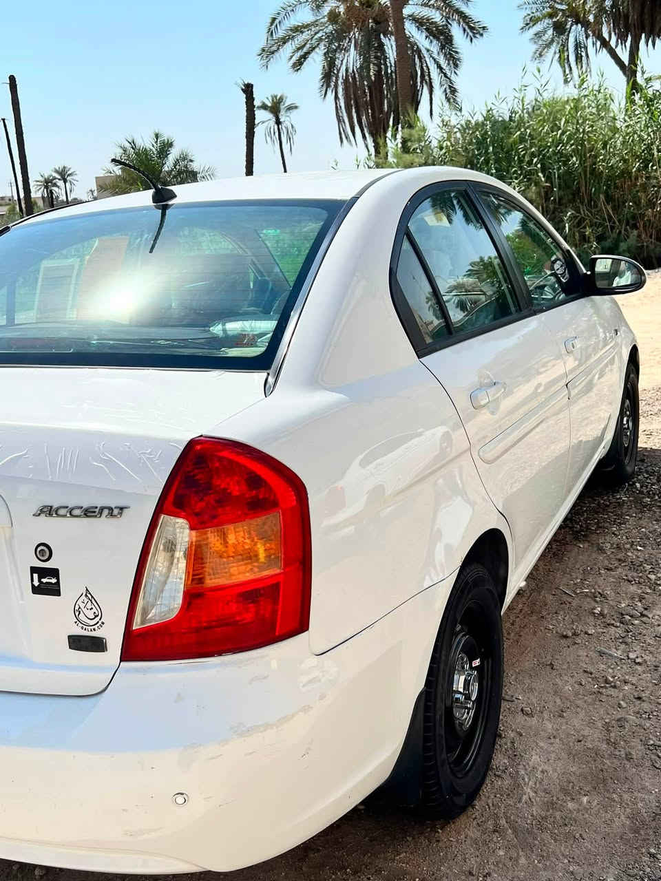 سلام عليكم اخوان اكسنت 2011خليجيه مكفوله كفاله عامه بيها ملاحضات بسيطه كير ومكينة 1600جدد لوك سياره ع وضع لشركه نقصها بس كمبريسر بي ضعف سياره رقم بصرة انكليزي سنويه وهزة جديده سعرها 85 وبيها مجال بسيط واي استفسار انه حاضر ***********
