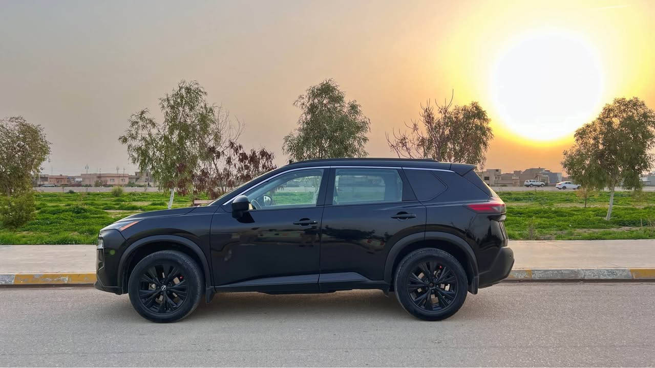 نيسان روج 
وارد امريكي
موديل 2023 
محرك 3 سلندر
فول مواصفات 
هزة سنوية جديدة 2030
ماشية 185 الف كيلو متر
بانوراما
مود درايف
تحكمات ستيرن 
رادارات 
حساسات
كابون بانزين
كلين تايتل مكفولة من الصبغ 
بيها 4 اصابع تعديل بارد بالبوند فقط
رقم دهوك 
ايرباكات سليمة
للإستفسار 
***********
***********
مكاني الموصل موصل, نينوى
