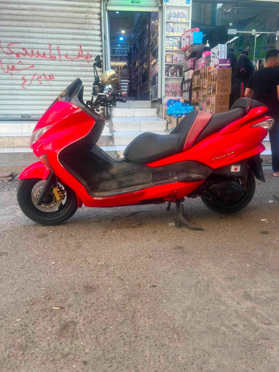فورزا 09 كرستال ..فول مواصفات .گير 7 نمر .وسبورت شغالات وحسب الاصول ..تايرات جدد دراجه كفاله كفاله ..شغاله على اخر حبايه اي نقص ماكو شرط تجي وتشوف ..لايتات زنون عالي ..MB3 شغال وعالي . السعر ((مليون ))وبيها مجال  مكاني البصرة كرمه علي ***********

