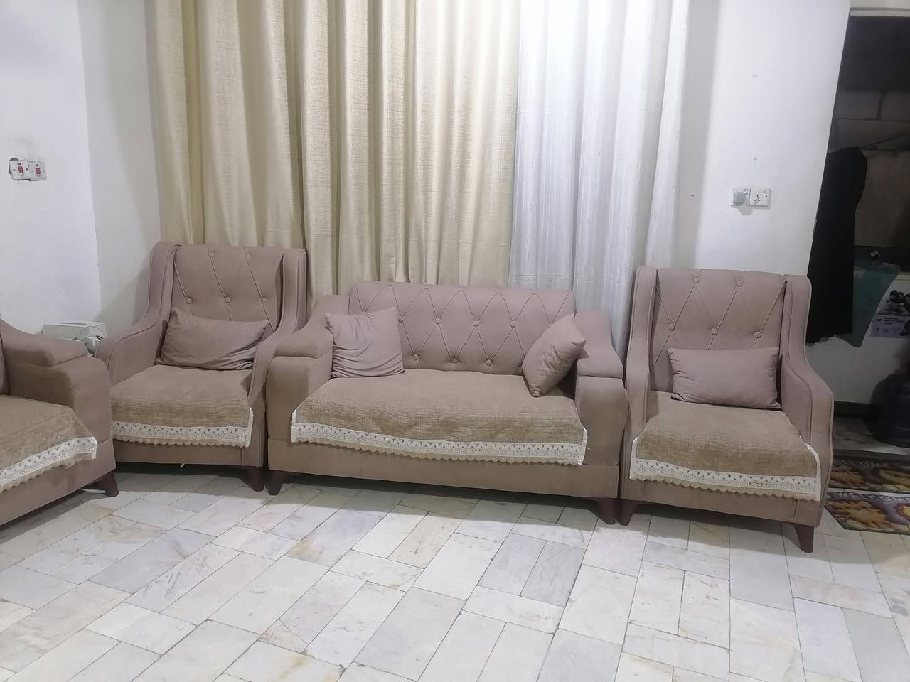 السلام عليكم
تخم للبيع نظيف خشب عراقي
500 او بي مجال


**إذا كنت صاحب هذا الإعلان وتريد حذفه لأي سبب، رجاءا أرسل رسالة إلى الدعم الفني**