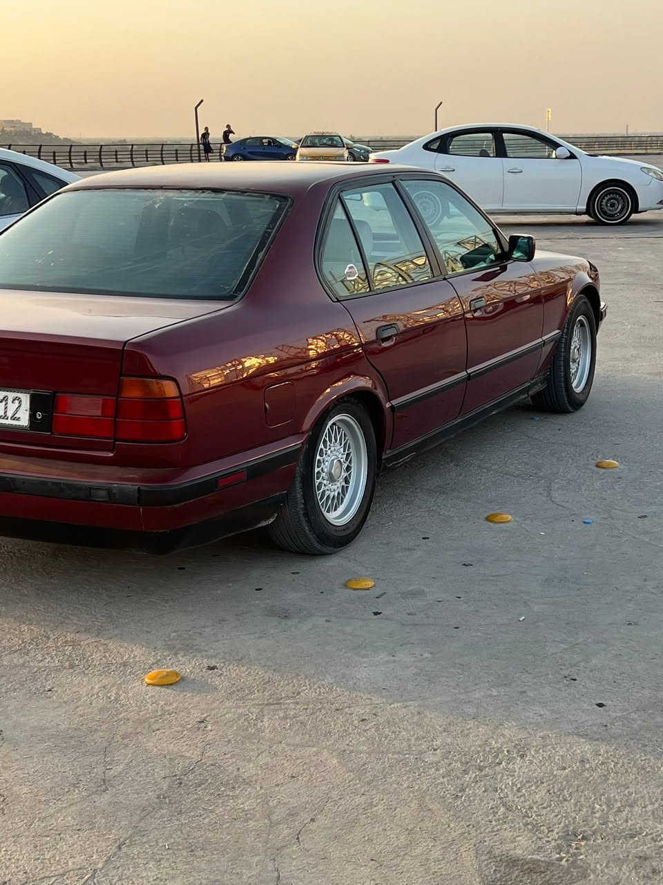 ٥٢٥ بجم عريض سياره كير مكينه جديد لاتنقيص لا تبخير  سياره تخبل صبغتها تخبل ما مبولشه السعر ٦٧وبيها مجال 
تبريد ثلج 
***********
