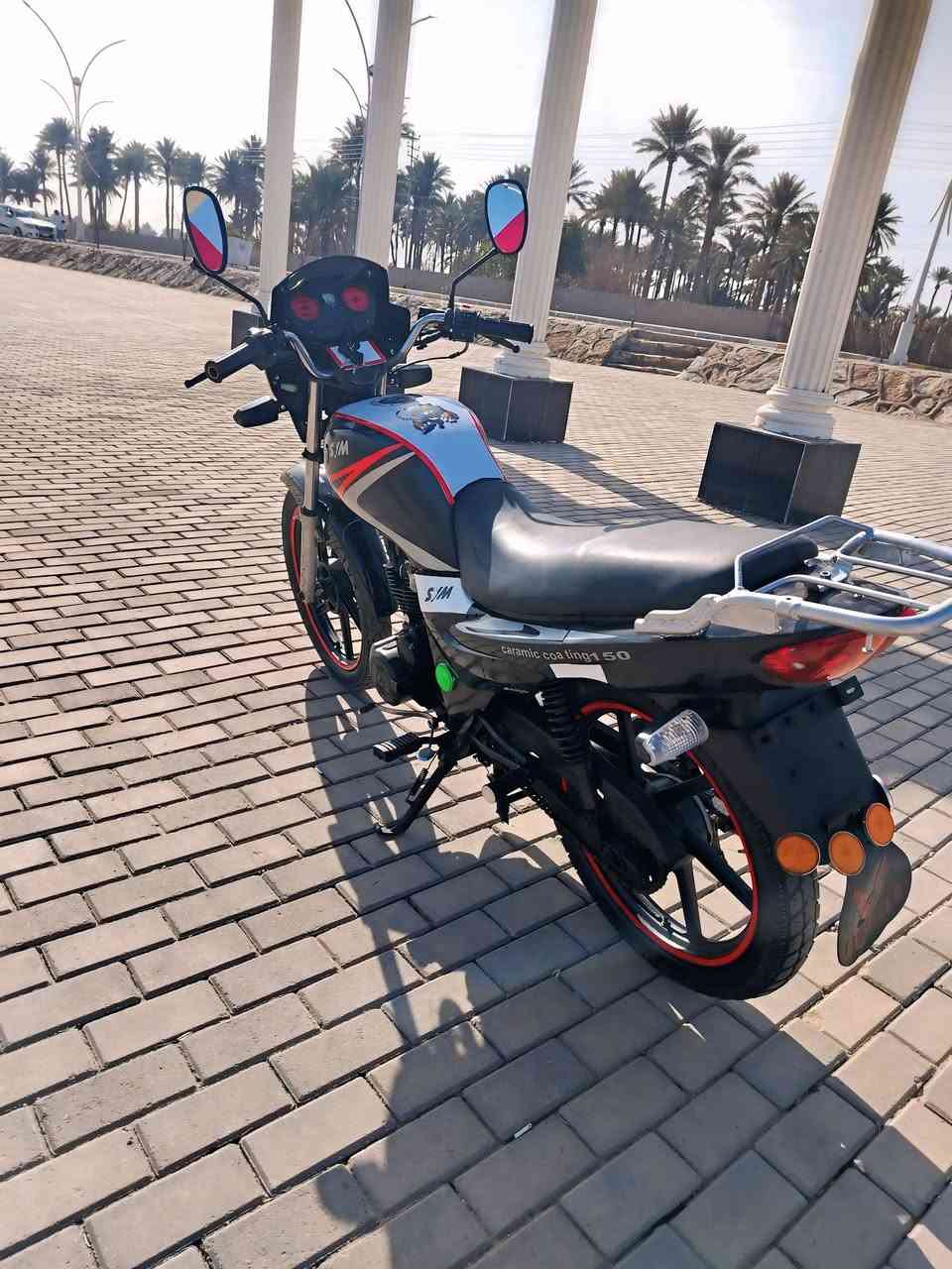سلام عليكم دراجه سايم موديل 2017 مابيها اي نقص نضافه مثل ما بصوره السعر 650 بي مجال بصيط المكان عامريه الفلوجه ***********
