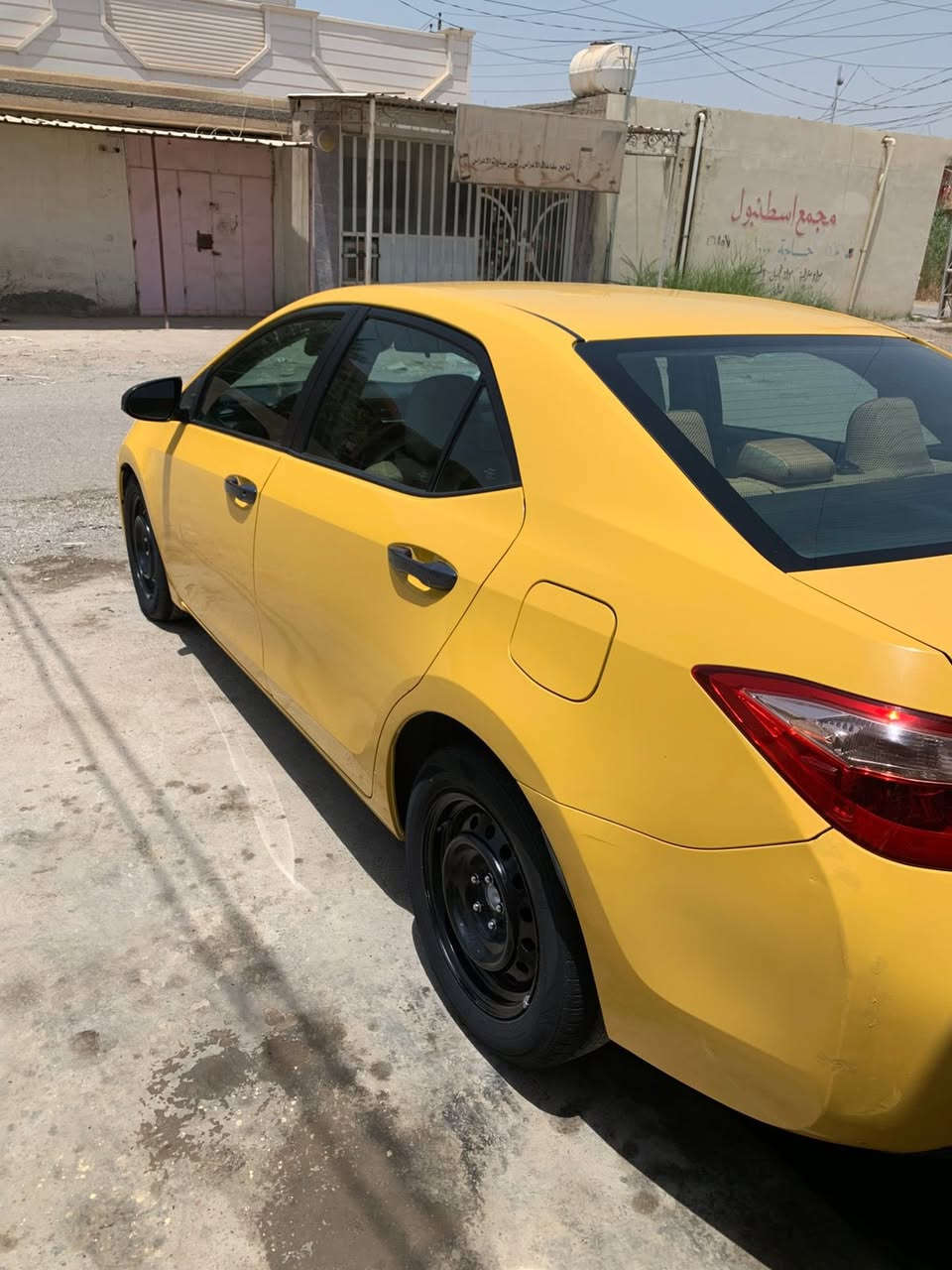 سلام عليكم من رخصت المدير  الكروب المحترم كورلا للبيع موديل 2018 نضيفه  السعر 150 وبيه مجال رقم الهاتف ***********
