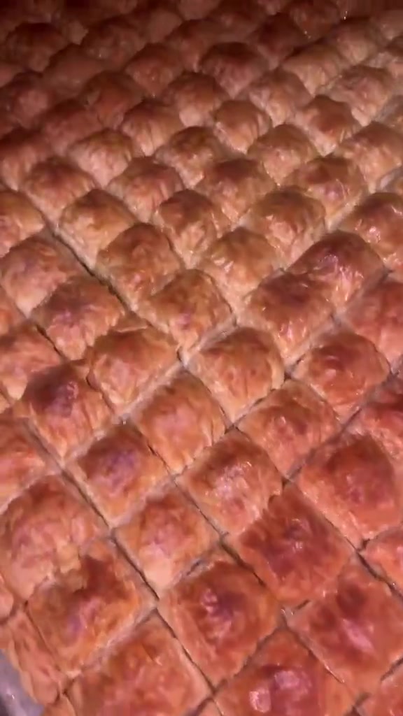 شيف حلويات من الموصل ابحث عن عمل او شريك في بغداد


**إذا كنت صاحب هذا الإعلان وتريد حذفه لأي سبب، رجاءا أرسل رسالة إلى الدعم الفني**