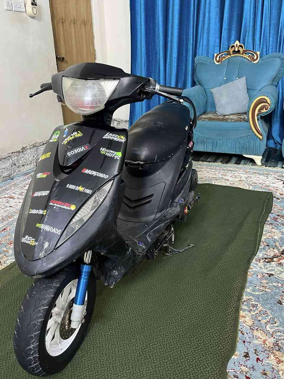 سلام عليكم ماكس عدله وسعرها مناسب 450
مكينة 55 خير من الله مكفوله  خرسه المكينة 

سلف هندر نكره 

سوادات شرط ختم واحد وملاح 

شلعه ومعدل خير من الله 

التزويد البيها 

صدر رياضي سمائي 

دبل خلفي رياضي ابو البطل 

قبق فلاوين رياضي قطره دهن رياضي 

قبق جوزه رياضي 

سلف رياضي 

4 براغي كاعيه رياضي 

قبضات رياضي 

صالنصه كاتم اصلي 

وياله مشيف اصلي 

ضفيره بلاد 

*********** مكاني فلوجة
