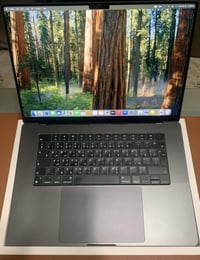 ماك بوك برو 16 • M3 Pro • ١٨جيجا رام