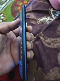 جالكسي A02s • نظيف ٨٠٪ • بعقوبة التحرير