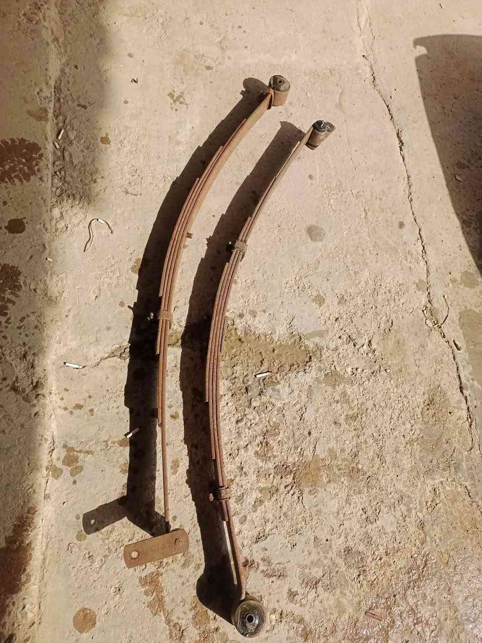 السلام عليكم ورحمه الله وبركاته
تفصيخ راسم أبو محمد إيشي تحتاج موجود 
اكسل بيجو روى بلادي مكفول سعر 135الف
ورك نظيف 30الف
العنوان بغداد أبو غريب الزيتون 
***********
***********
