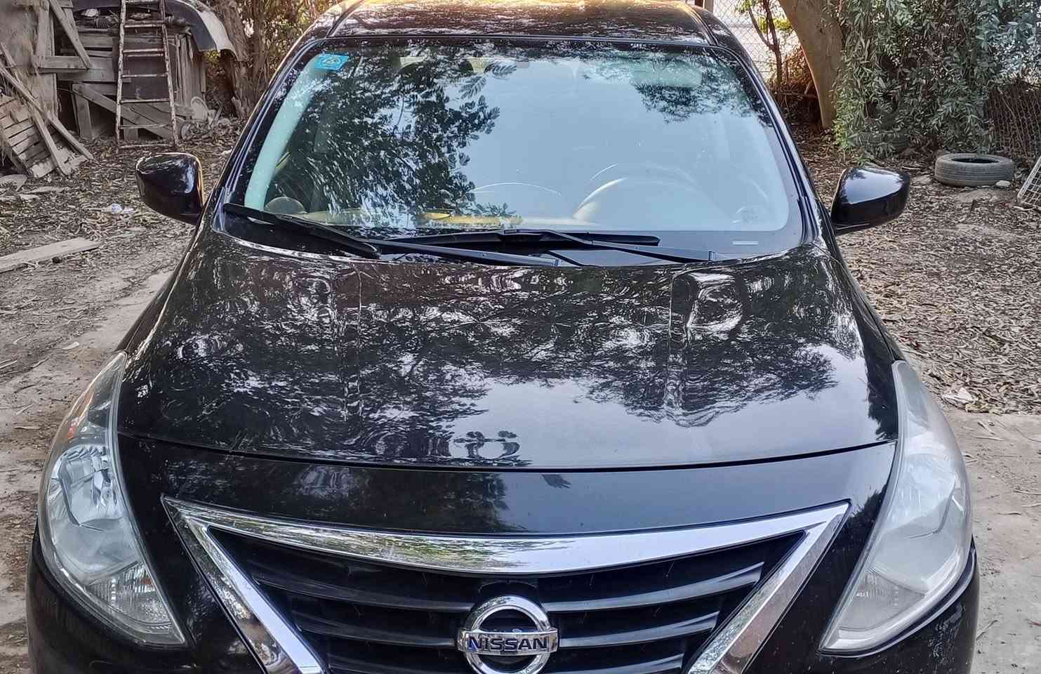 السلام عليكم.
نيسان فيرسا 

موديل 2018

رقم بغداد 11 انكليزي

سنويه جديده لغاية 2030 

هزه جديده بشهر العاشر

جام عادي ويل عادي

طخم تاير جديد

حداديه جديده

ايرباكات سليمه

تبريد بلادي شغال

بيها صبغ نهاية الچاملغ الخلفي الأيسر 

السعر 85 $ نهائي

***********
