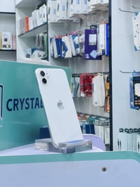 آيفون 11 • ١٢٨ • بطارية ٨٠