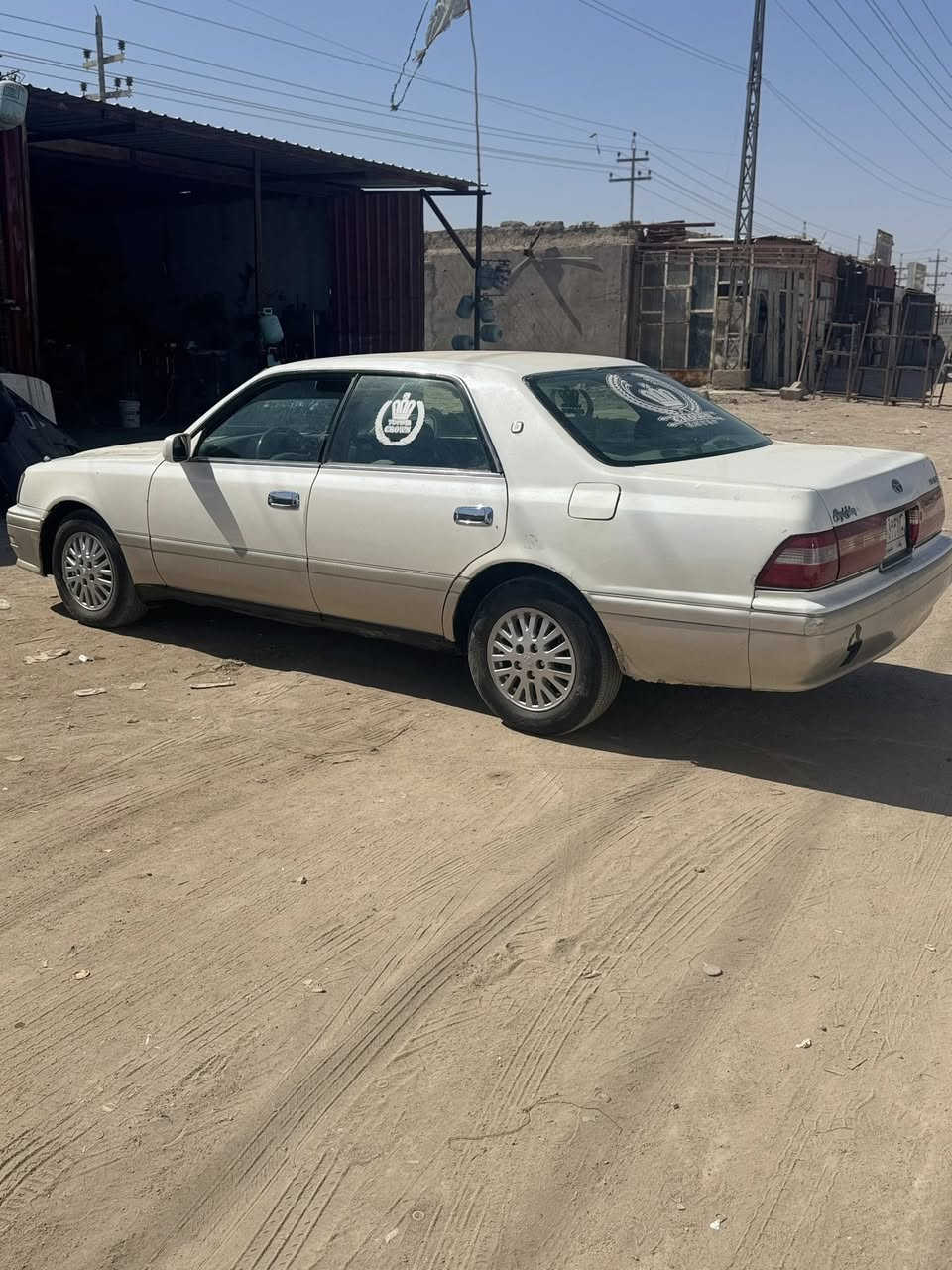 الهم صلي على محمد وال محمد للبيع فقط
راس الثور فلات محزم  
مكفوله من الكص  والعيب الشرعي مكينه وكير 3000مكفولات حداده حلوه تخم تاير جديد كهربائيات عامه شغاله سنتر لوك شغال السياره جاهزه وخير من الله مآل جناي السعر ٧٣ قفل
 العنوان بصره القرنه
***********تصل وبيك خير وتدلل
