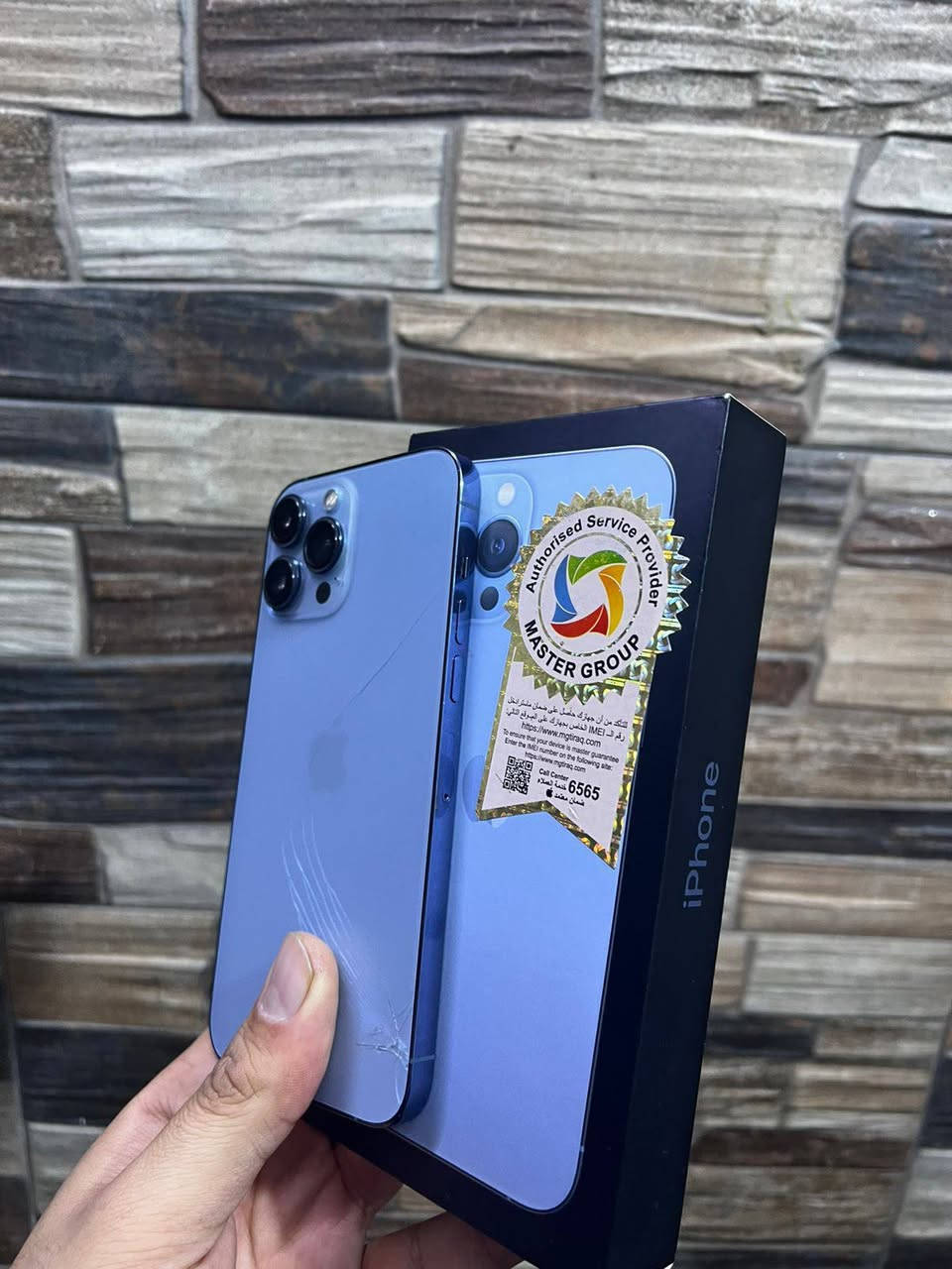 13 برو ماكس عربي شرق اوسط ماستر غراضه كامله جهاز وتر ميعبر هوه ابد اذكره 256 بطاريه 78 جهاز زلغ مابي بس فطر خفيف بل ضهر بيع او مراوس بايفون فقط توصيل موجود لكل العراق تفحص وتكمل يله سلم فلوس الي من بغداد تجي تاخذه من باب البيت انطيك ضمان مو يوم واحد شهر كامل السعر 600 وبي مجال الاستفسار ***********
