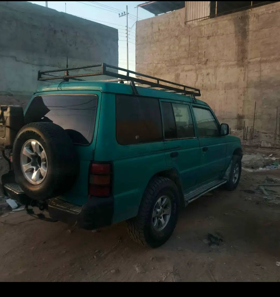 بجيرو 94 
سنويه جديدة 29
مكينه ونجي 6الفور ويل ملقي
التبريد شقال
***********
ريدها 33
