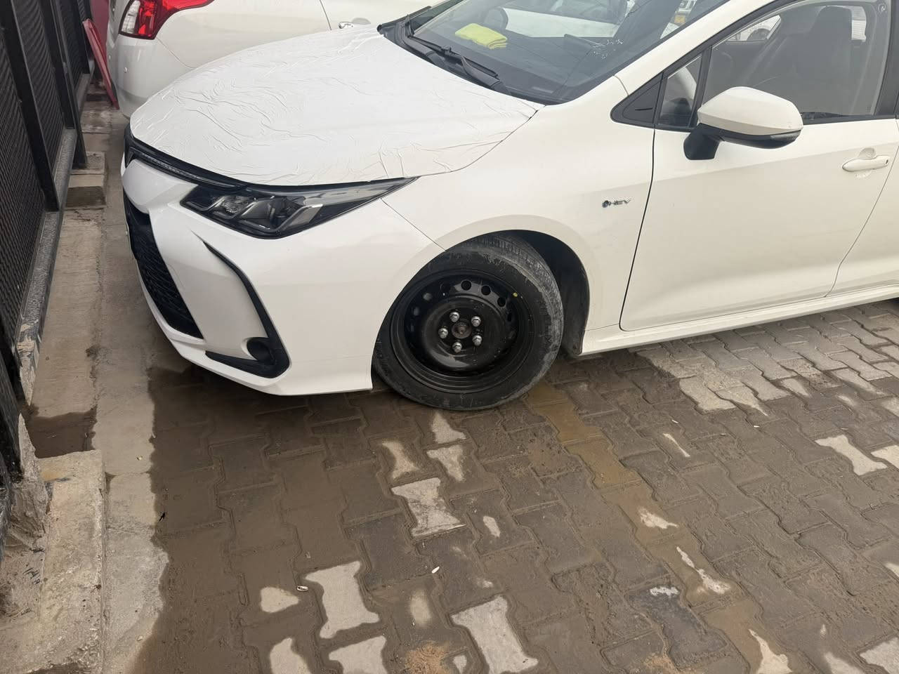 سلام عليكم
كورله هايبرد موديل ٢٤
ماشيه ٧٢
تحويل مباشر 
مكاني كربلاء 
***********
