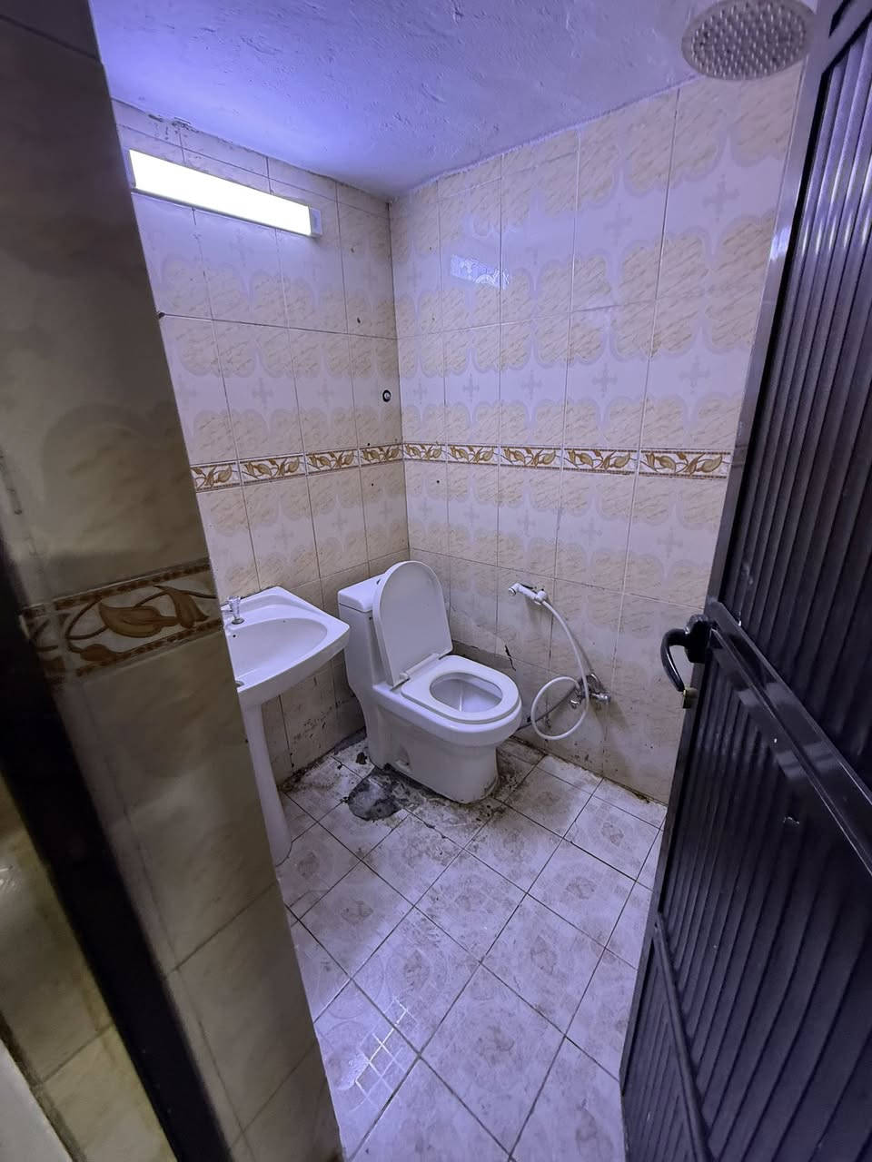 مشتمل للايجار
2 غرف نوم وصاله ومطبخ وخدمات

📍الموقع الاعظميه قرب مسجد جلال

ايجاره /750 الف قفله 

الاستفسار / 

 ***********
