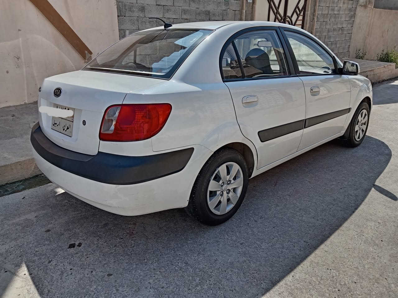 كيا ريو موديل 2010
بلا صبغ وبلا ضرر 
كابون بانزين بيها 
سنوية باسمي 
سنوية وهزة منتهية صار سنتين 
مكينة 16
تبريد وتدفئة شغال 
العنوان الموصل الايسر 
التواصل على الخاص 
السعر 99 وبيها مجال بسيط للشراي


**إذا كنت صاحب هذا الإعلان وتريد حذفه لأي سبب، رجاءا أرسل رسالة إلى الدعم الفني**