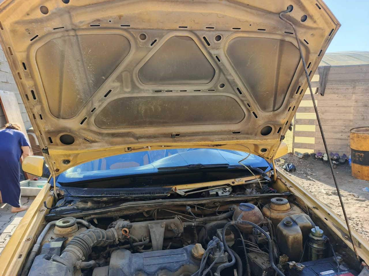 شيري كوين 2009 بسمي شغالة 
سعر 18ورقة مصفرة هية وغرمات 
مكاني بغداد ***********
