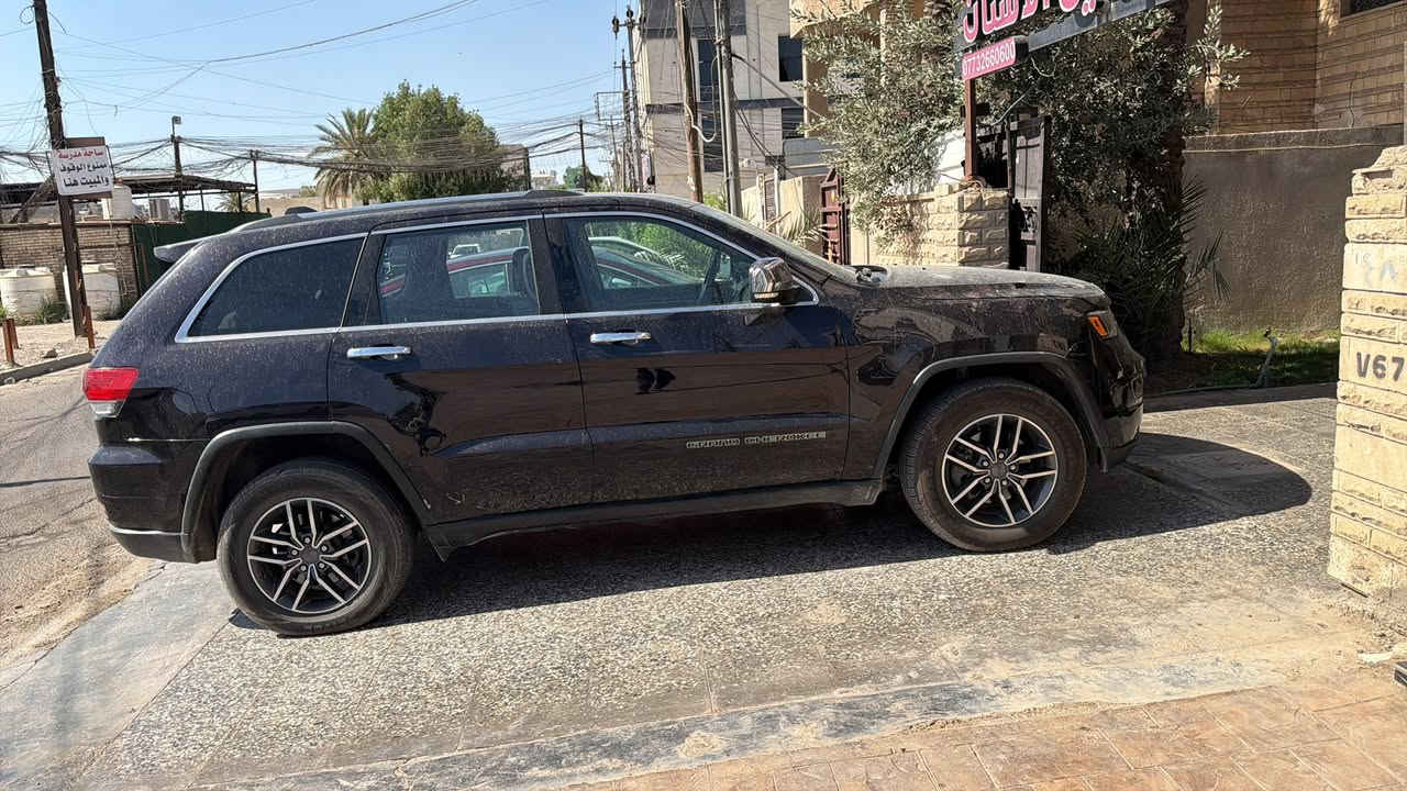 جيب لمتد فول  
للبيع 

وارد امريكي 
موديل 2019 
ماشيه 61 
مكان السياره سيديه 

***********

