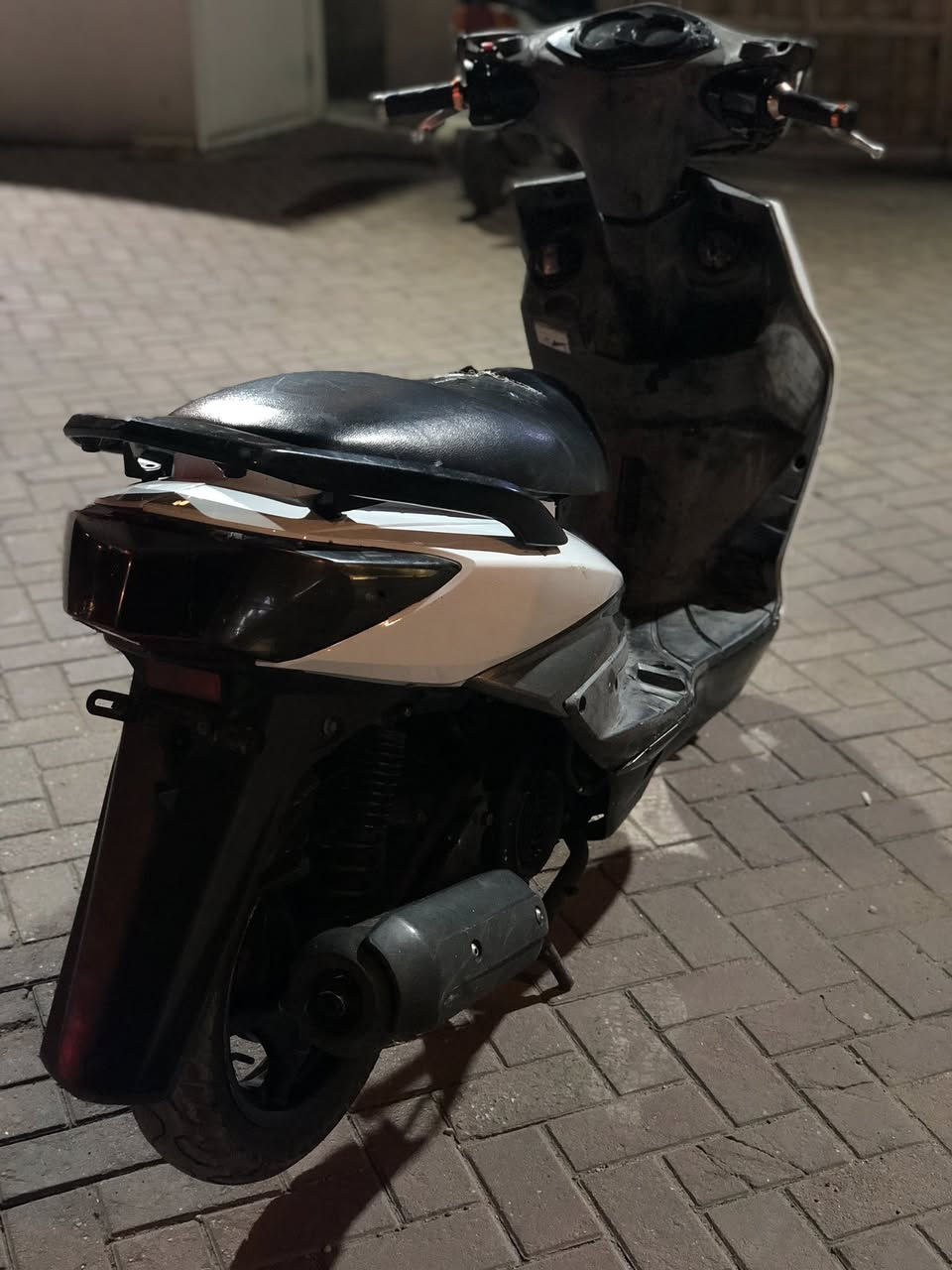 سلام عليكم سكنس فحل ياباني خطين قبق نفخ دراجه بلاديه نكره كل وقت مكينه خرسه كهربائيات كامله سعر 550 بيهه مجال بسيط مكان بغداد اعضميه ***********
