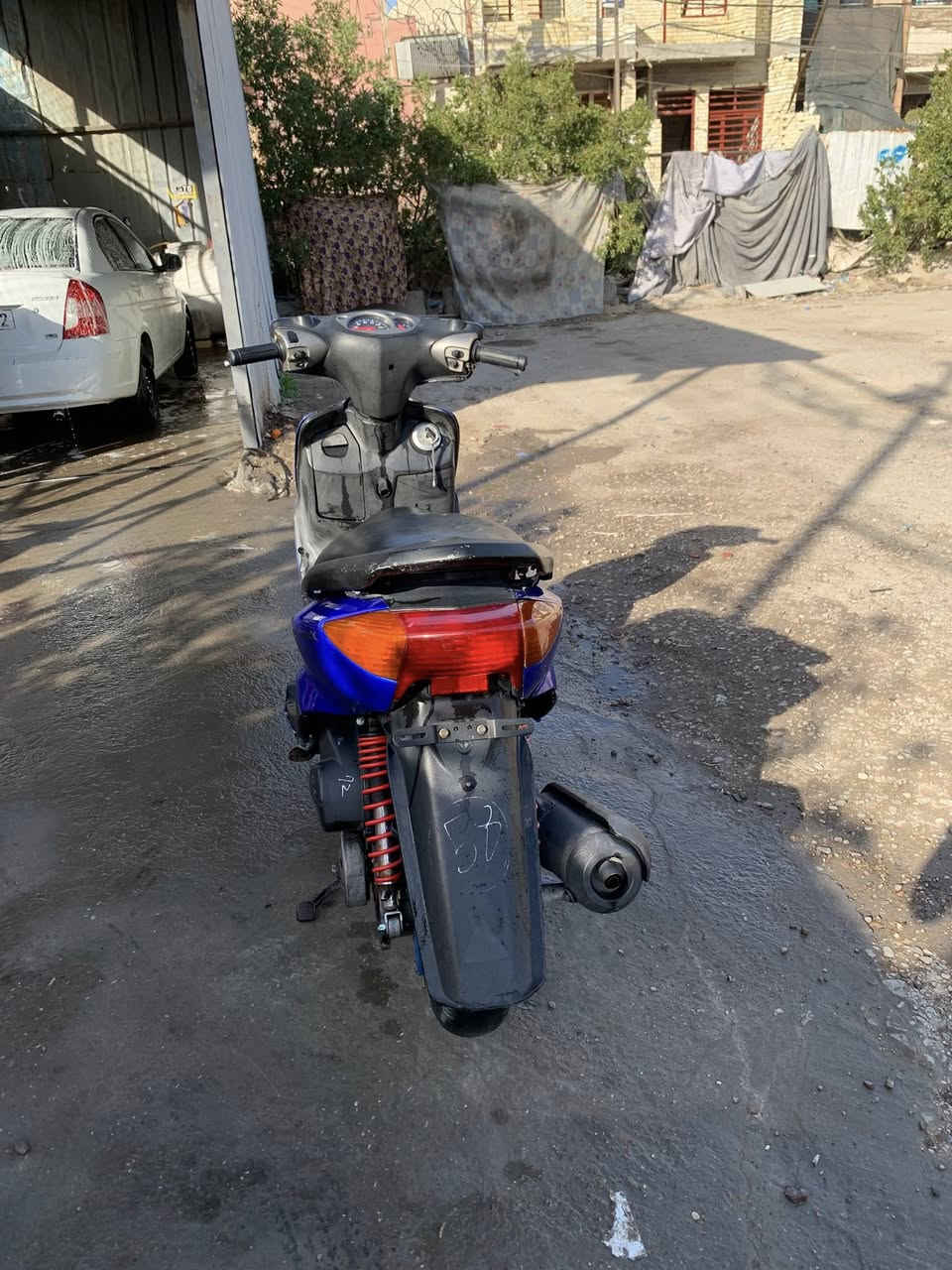 السلام عليكم سكنس نثيه للبيع الدراجه نضيفه ممفتوحه شلعه معدل كلج خلفي رياضي مكاني بغداد الشعب السعر600وبيه مجال ***********
