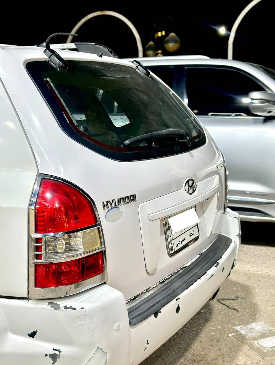 السلام عليكم
توكسان (2009)
خليجي 
فول فتحة
شاشة كامرة

بيهة جاملغ خلفي ايسر بي صبغ فقط
رقم نجف
مداور ثاني يوم 
مكاني النجف الاشرف‭
السعر 115وبيهة مجال
‭0782 583 9610‬
ماشيه 160الف
