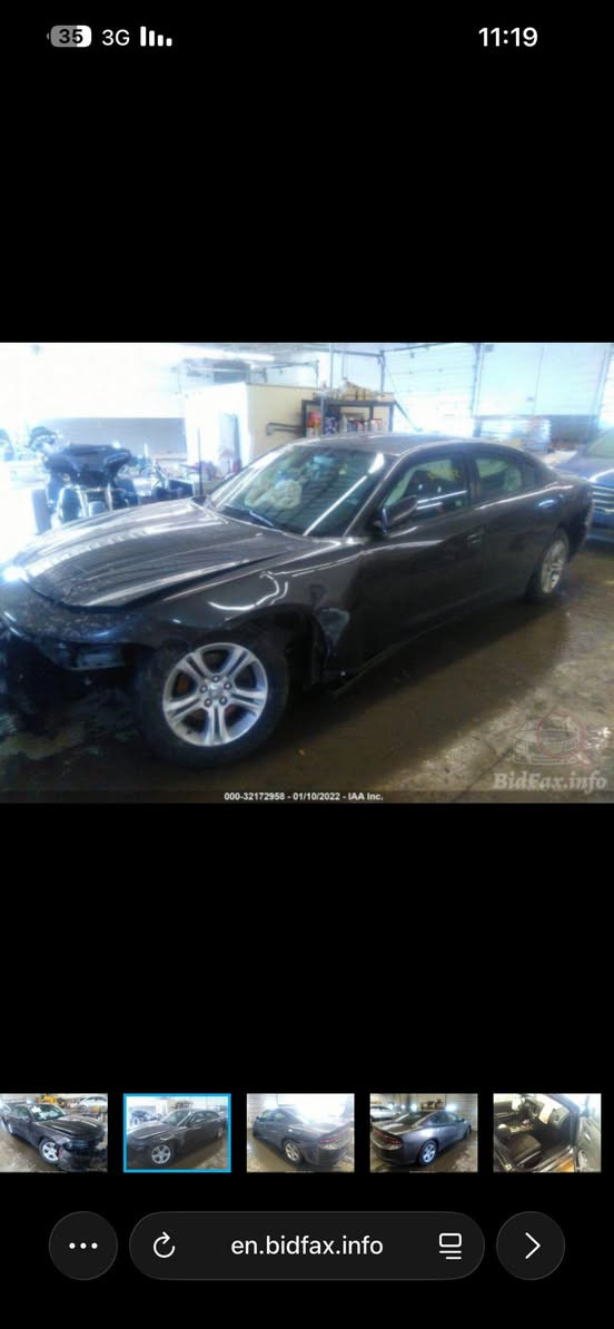 سلام عليكم للبيع جارجر 2020 فول للبيع ماشيه 70 صبغ جاملغ امامي وهلال الجاملغ الخلفي بدون دواخل سياره جديده بدون نقص مكان السياره اعضميه السعر 210 
***********
