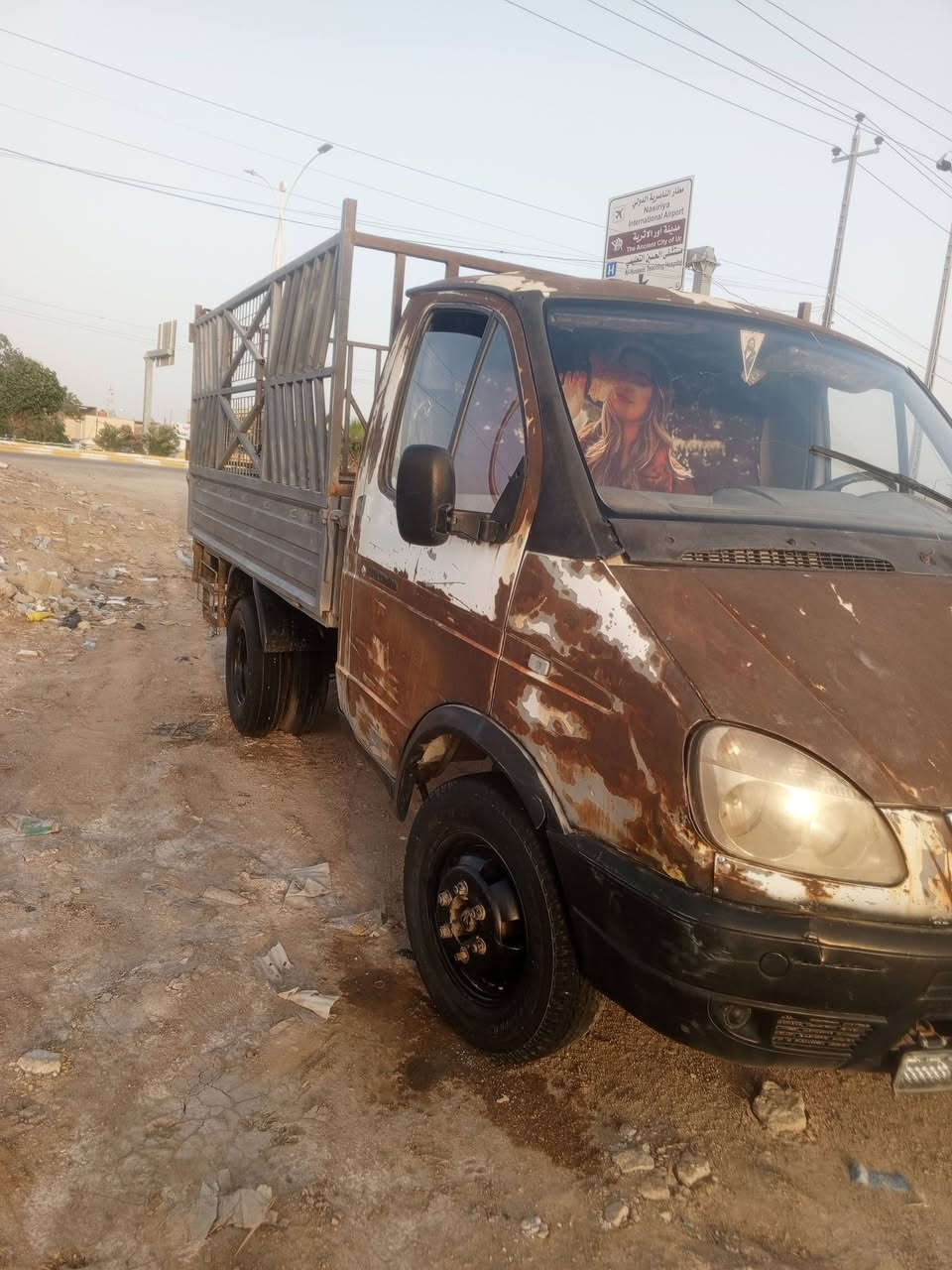 السلام عليكم
كازينه للبيع رقم بغداد گير و مكينة و اكسن مال فحل سيارة جاهزة للعمل ما ناقصها شي تخم تواير و كهربائيات فول بم و نوزل محور لا تنقيص و لا تبخير شرط جاهزة جاهزة 
العنوان ناصرية مركز 
السعر 37. وبي مجال للشراي 
رقم موبايل ***********
