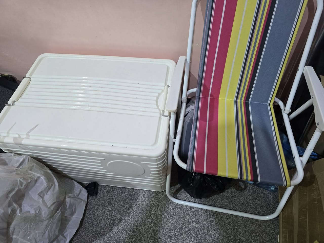 3 خيم وكراسي عدد 3 يطبكن  وبوكس كبير يطبك وضوه ابو الاربعة اضويه عدد 2  وطبلة مال طبخ تطبك كلشي موجود


**إذا كنت صاحب هذا الإعلان وتريد حذفه لأي سبب، رجاءا أرسل رسالة إلى الدعم الفني**