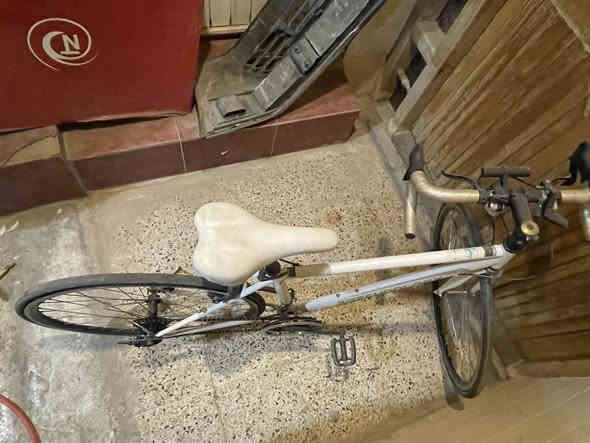 ‎دراجه هوائيه حجم27
‎نوعيته اصلي 

‎السعر 125 الف مستعمل 

‎للأستفسار ***********

‎المكان الموصل الجانب الأيسر
