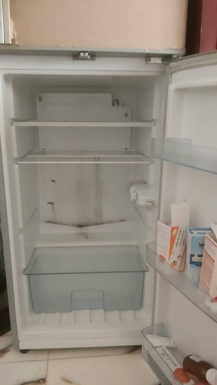 ثلاجه للبيع عوزها تصليح الفريز يجمد بس الجوه مايبرد


**إذا كنت صاحب هذا الإعلان وتريد حذفه لأي سبب، رجاءا أرسل رسالة إلى الدعم الفني**