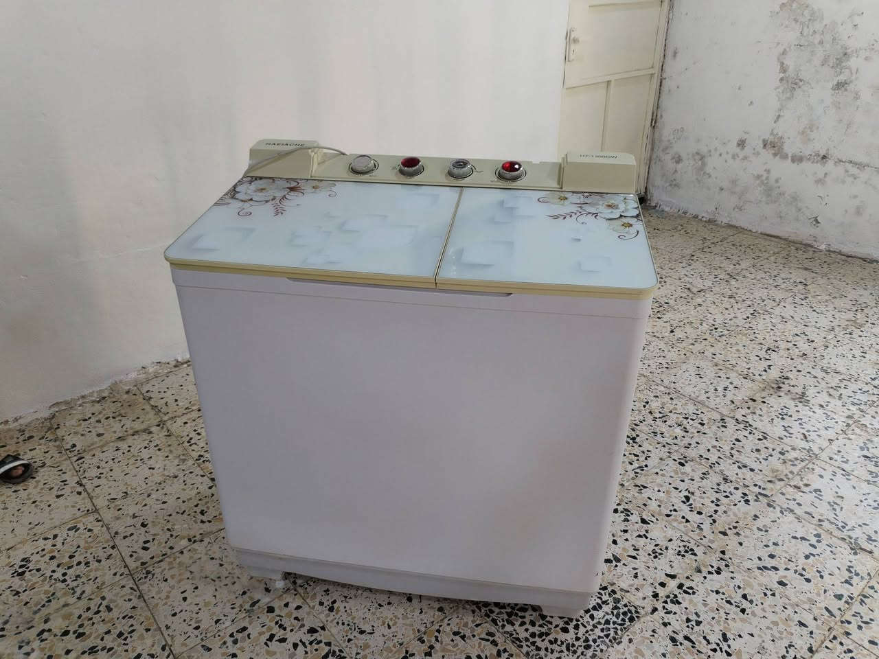 ***********  غساله السعر 75 الف مبرده السعر 75
