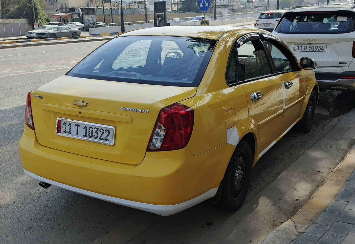 السلام عليكم
اوبترا 2010 بسمي تحويل مباشر
الشركه العامه صفره 
محرك جديد
كير عادي
تبريد 
السعر ٦٠ 
مكان السيارة بغداد الكريعات
***********
